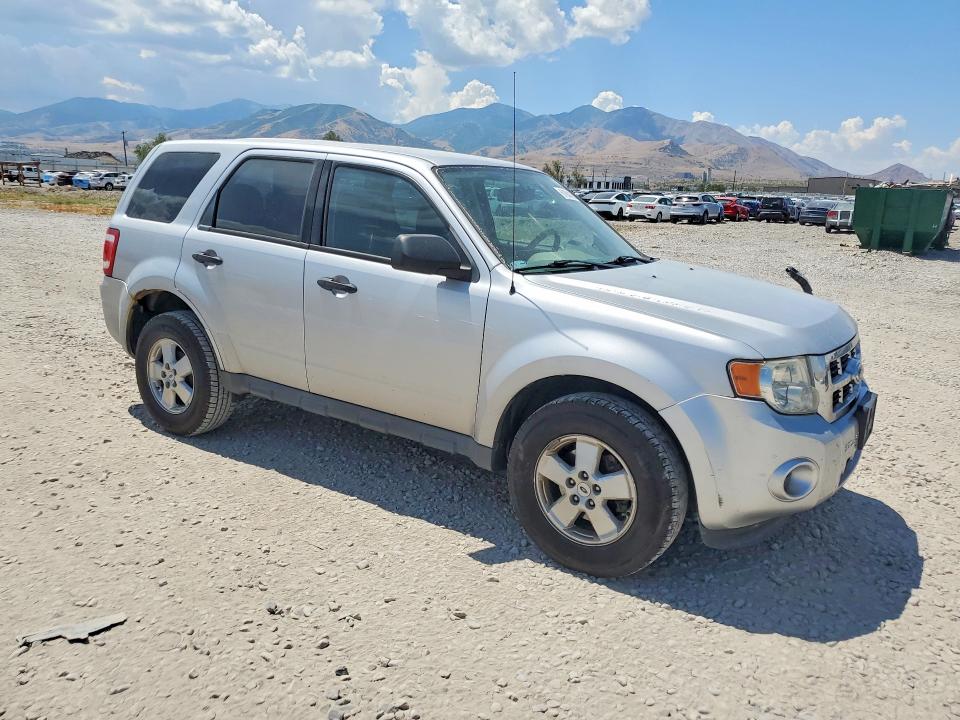 Photo 4 from auction – 2012 FORD ESCAPE with VIN 1FMCU0C70CKB31217