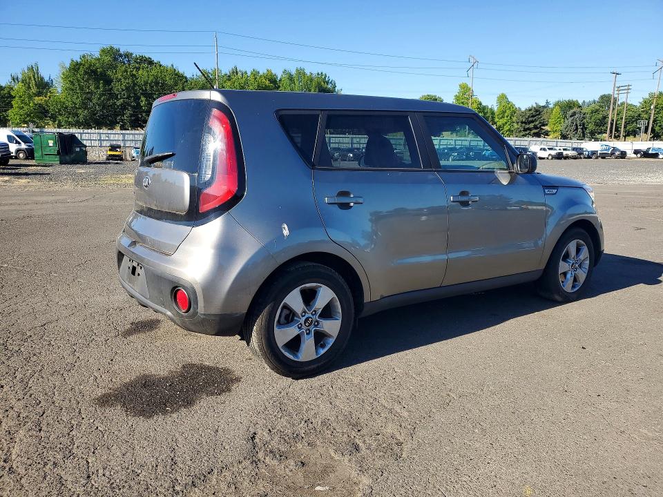 Photo 3 from auction – 2017 KIA SOUL with VIN KNDJN2A20H7495837