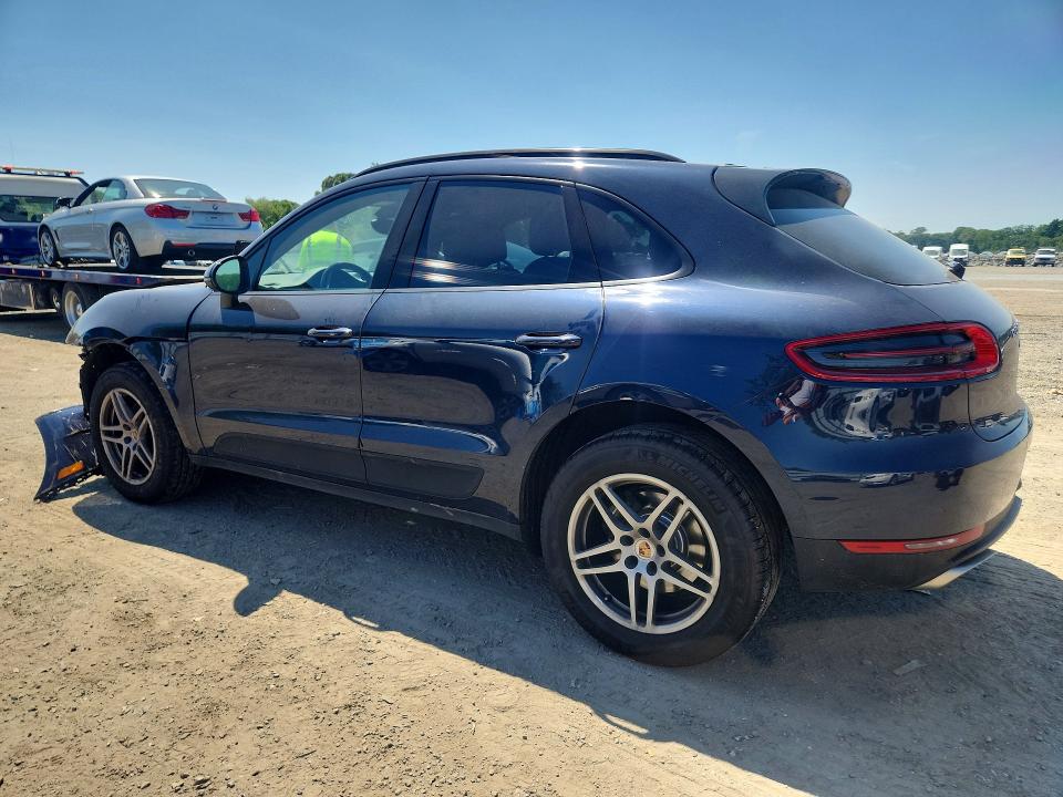 Photo 2 from auction – 2018 PORSCHE MACAN with VIN WP1AA2A51JLB23778