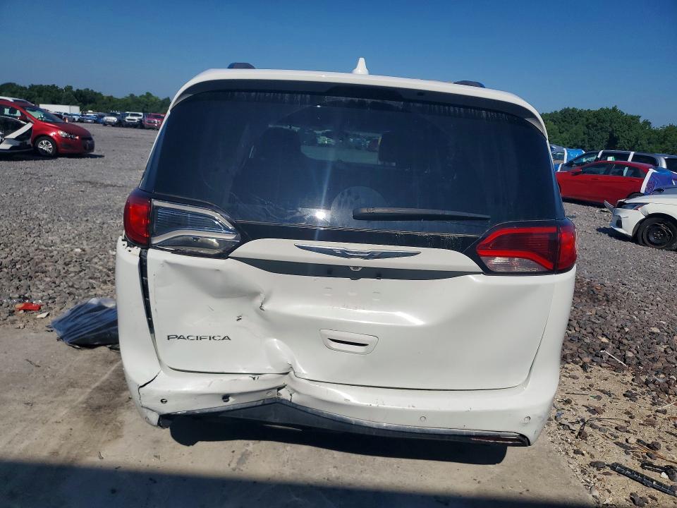 Photo 6 from auction – 2018 CHRYSLER PACIFICA with VIN 2C4RC1BG9JR110860
