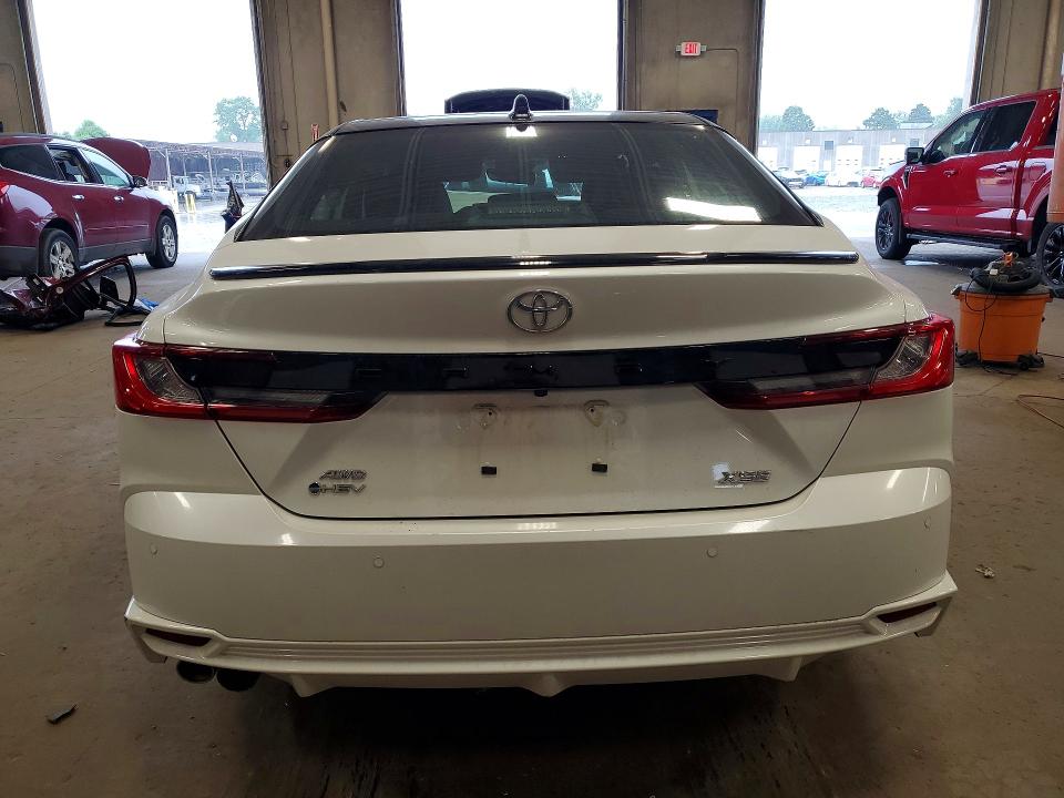 Photo 6 from auction – 2025 TOYOTA CAMRY with VIN 4T1DBADK0SU010533