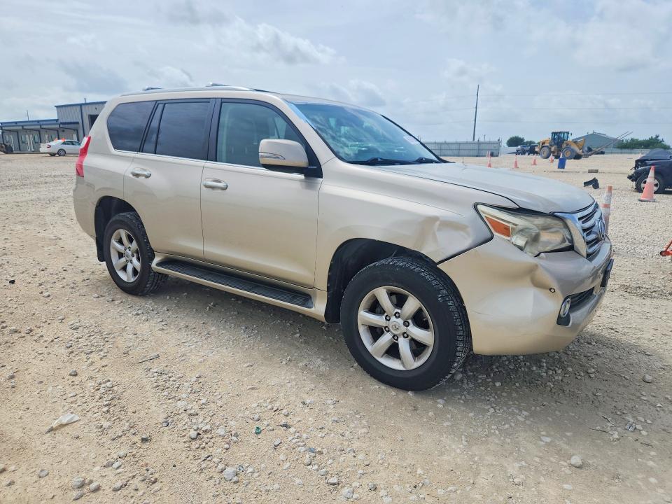 Photo 4 from auction – 2010 LEXUS GX with VIN JTJBM7FX9A5008853