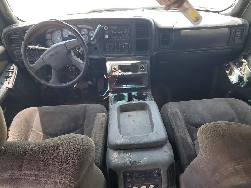 Photo 8 from auction – 2003 GMC SIERRA with VIN 1GTGC13U73F154748