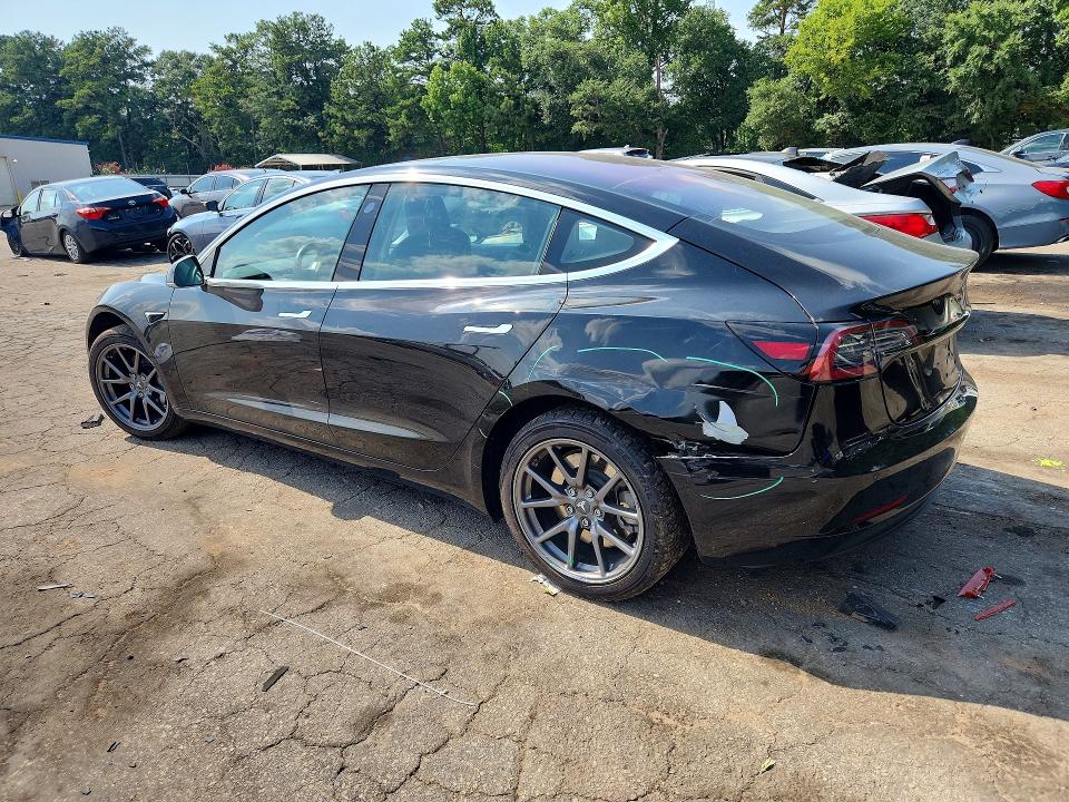 Photo 2 from auction – 2018 TESLA MODEL 3 with VIN 5YJ3E1EA1JF003918