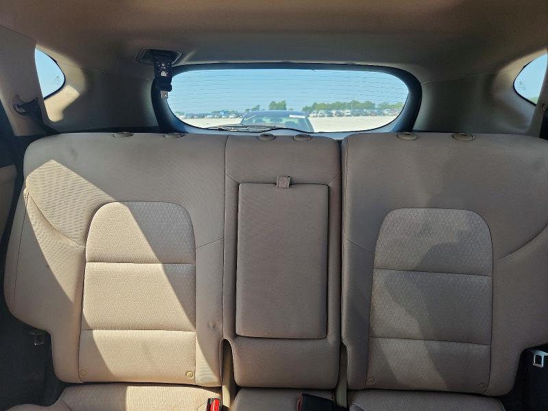 Photo 10 from auction – 2018 HYUNDAI TUCSON with VIN KM8J33A28JU667174