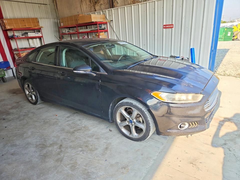 Photo 4 from auction – 2013 FORD FUSION with VIN 3FA6P0HR7DR137862
