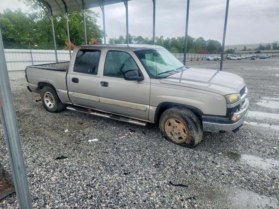 Photo 4 from auction – 2005 CHEVROLET SILVERADO with VIN 2GCEC13T051155622