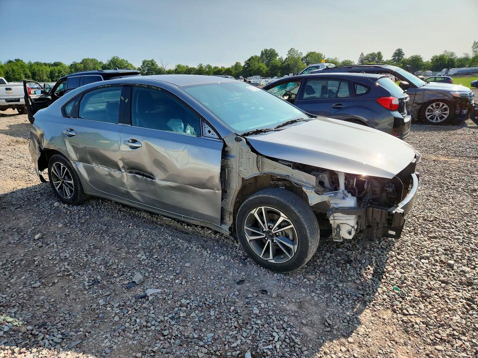 Photo 4 from auction – 2024 KIA FORTE with VIN 3KPF24AD0RE805210