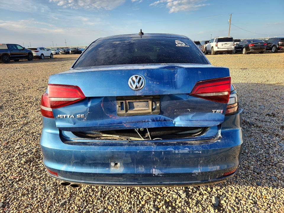 Photo 6 from auction – 2017 VOLKSWAGEN JETTA with VIN 3VWDB7AJ1HM275409