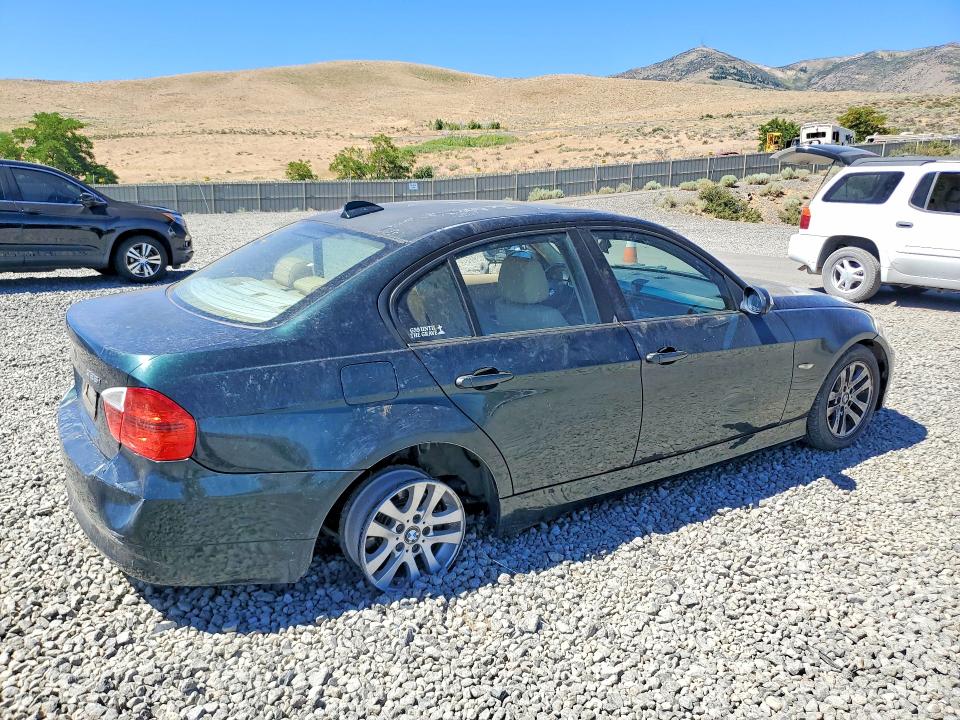 صورة رقم 3 من المزاد - 2006 BMW 325 مع VIN WBAVB13576PT01102