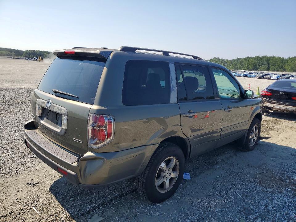 Photo 3 from auction – 2007 HONDA PILOT with VIN 2HKYF18517H540719