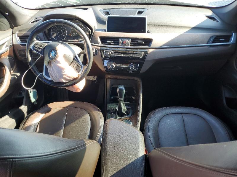 Photo 8 from auction – 2017 BMW X1 with VIN WBXHU7C30H5H34163