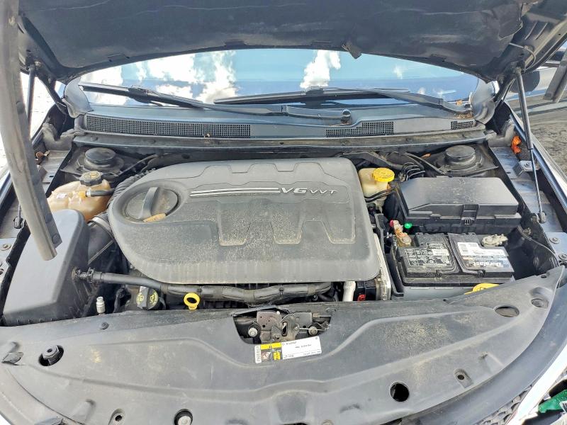 Photo 11 from auction – 2016 CHRYSLER 200 with VIN 1C3CCCAG7GN102351