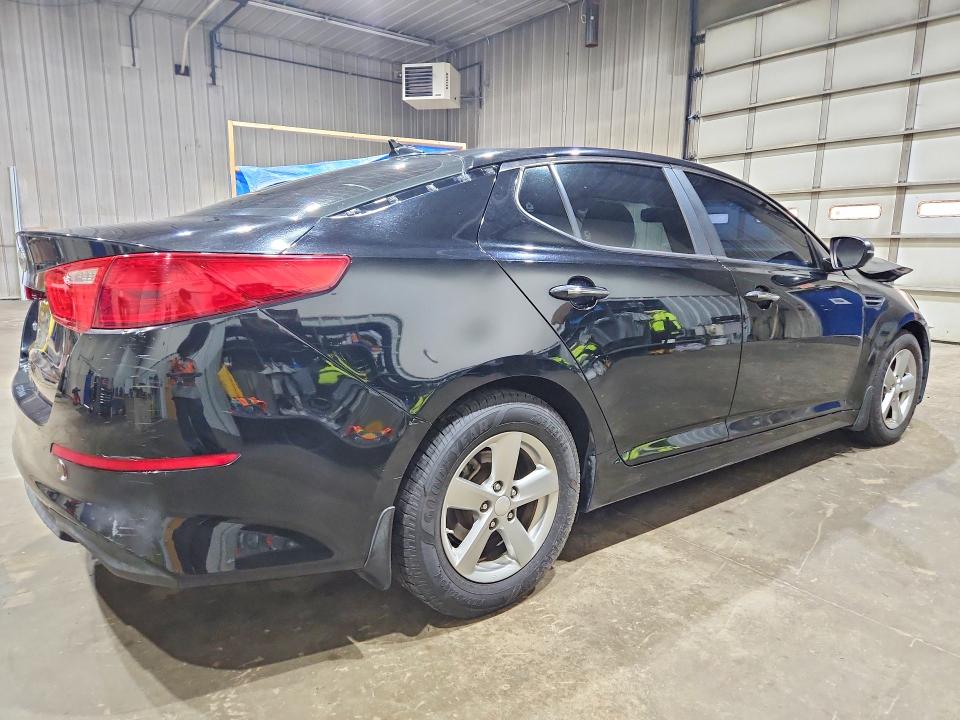 Фото 3 с аукциона – 2014 KIA OPTIMA с VIN 5XXGM4A79EG292372