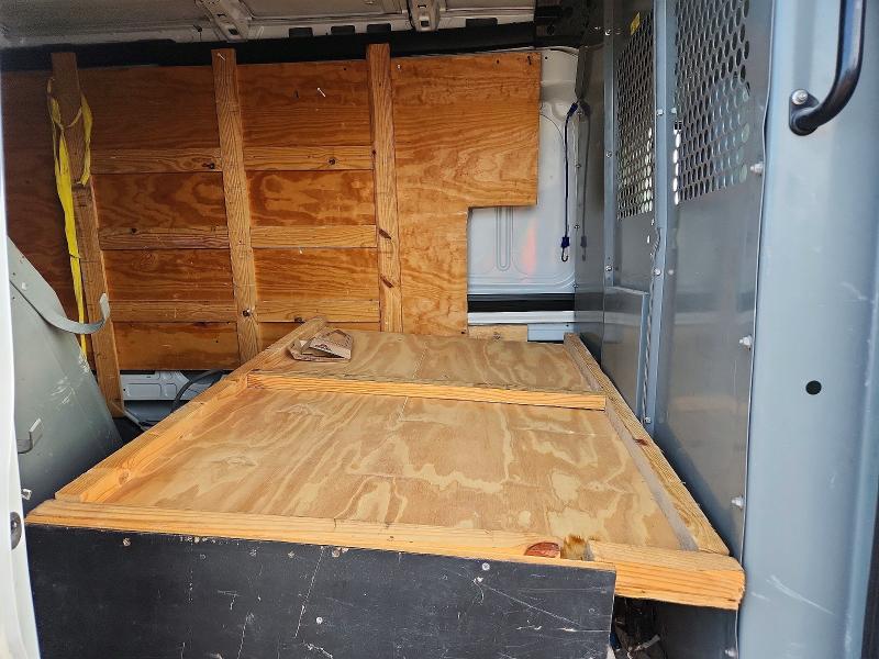 Photo 11 from auction – 2015 FORD TRANSIT with VIN 1FTNR2CM8FKB17733