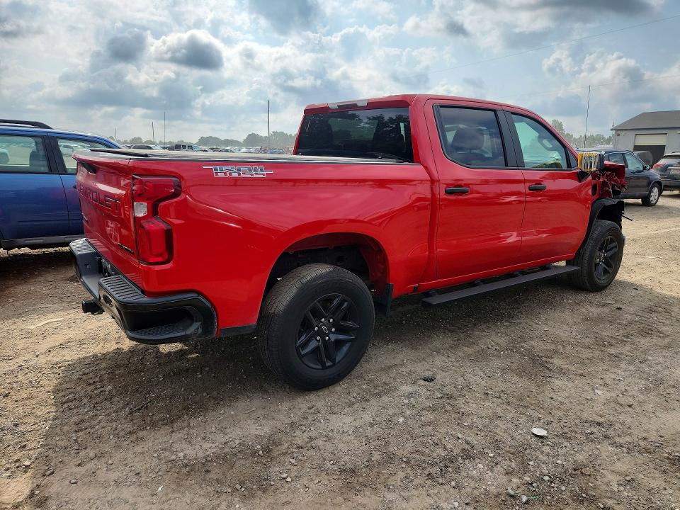 Photo 3 from auction – 2020 CHEVROLET SILVERADO with VIN 1GCPYCEF1LZ328548