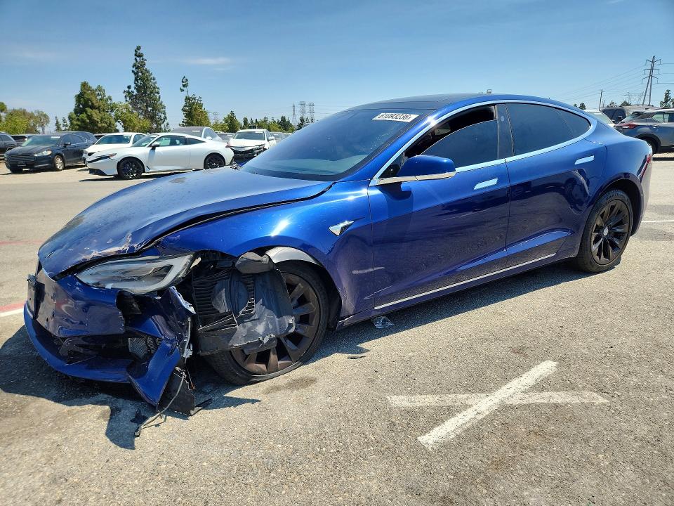 TESLA MODEL S 2018 with VIN 5YJSA1E25JF282970 - Photo from auction