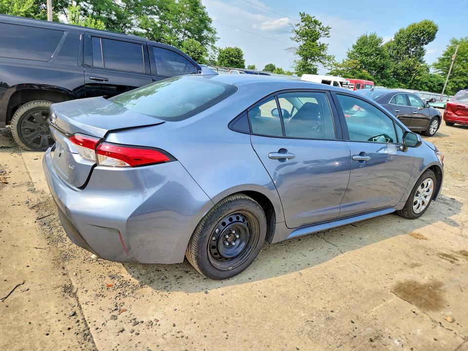 Foto 3 de la subasta – 2025 TOYOTA COROLLA con VIN 5YFB4MDEXSP313785