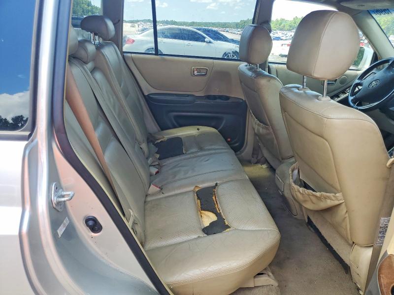 Photo 11 from auction – 2002 TOYOTA HIGHLANDER with VIN JTEGF21A420049328