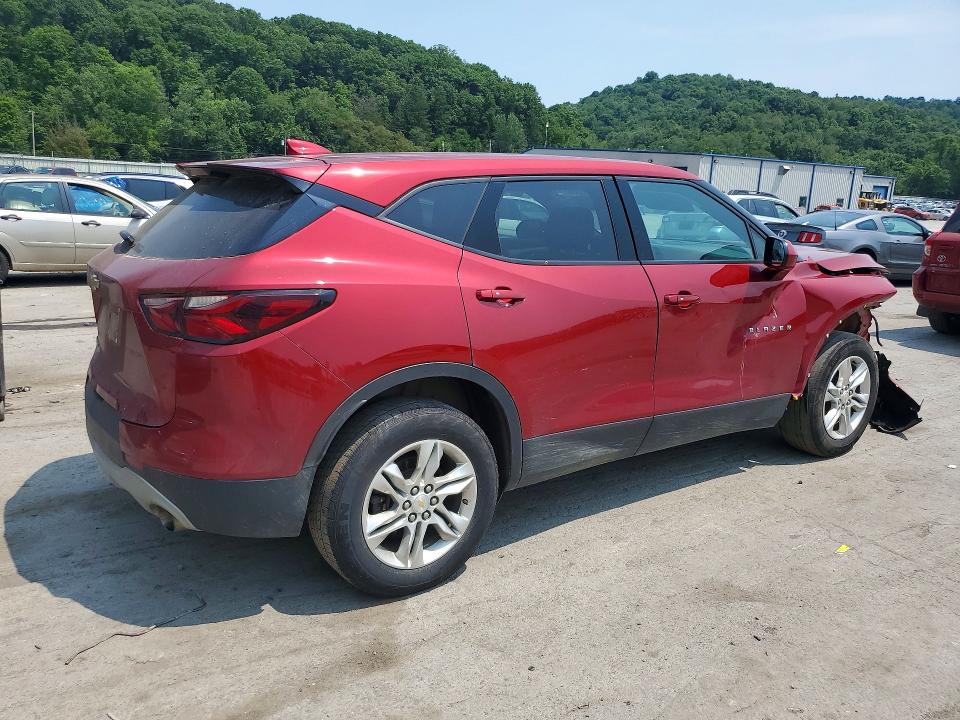 Photo 3 from auction – 2021 CHEVROLET BLAZER with VIN 3GNKBHR40MS581061