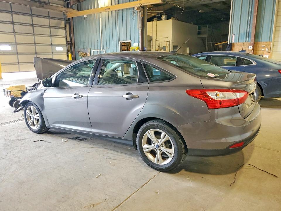 Photo 2 from auction – 2013 FORD FOCUS with VIN 1FADP3F2XDL334411