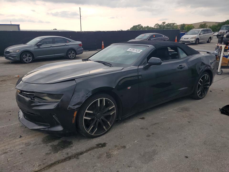 CHEVROLET CAMARO 2017 with VIN 1G1FD3DSXH0137642 - Photo from auction