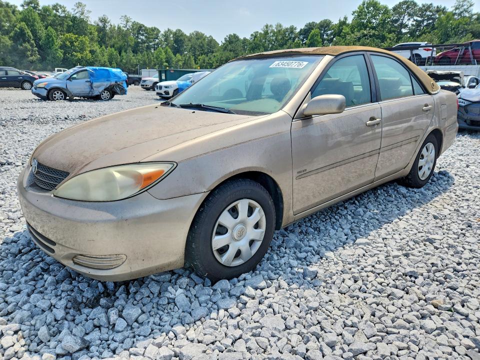 TOYOTA CAMRY 2002 with VIN 4T1BE32KX2U050504 - Photo from auction