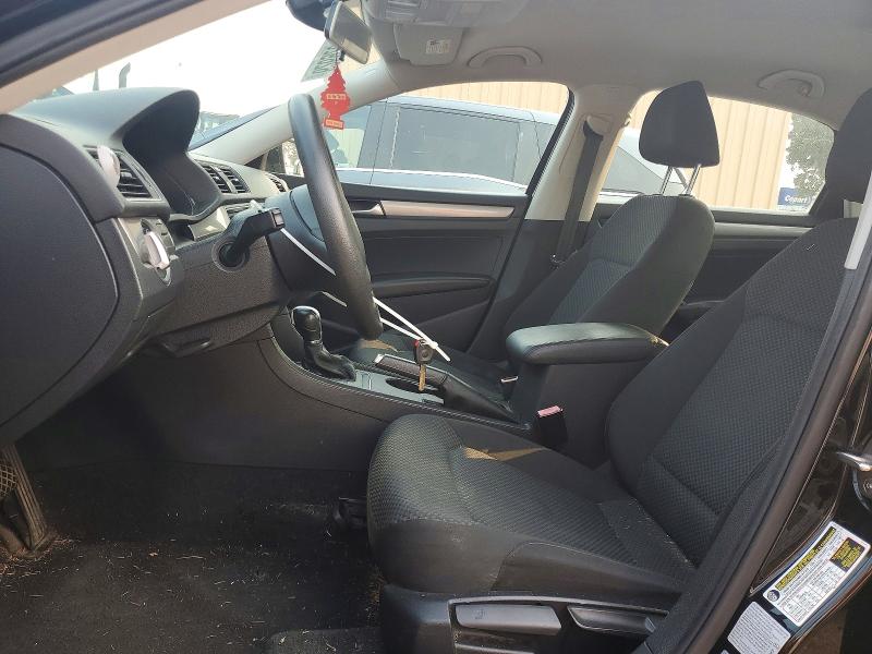 Photo 7 from auction – 2015 VOLKSWAGEN PASSAT with VIN 1VWAS7A32FC071317