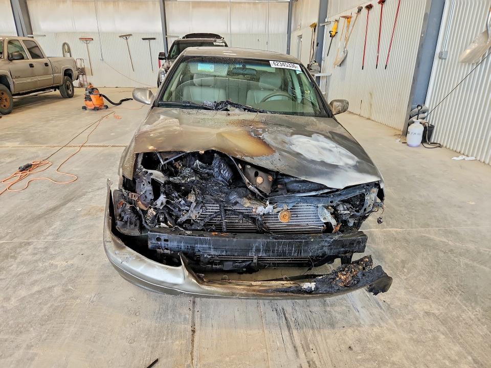 Photo 5 from auction – 2000 TOYOTA CAMRY with VIN JT2BG22K3Y0404896