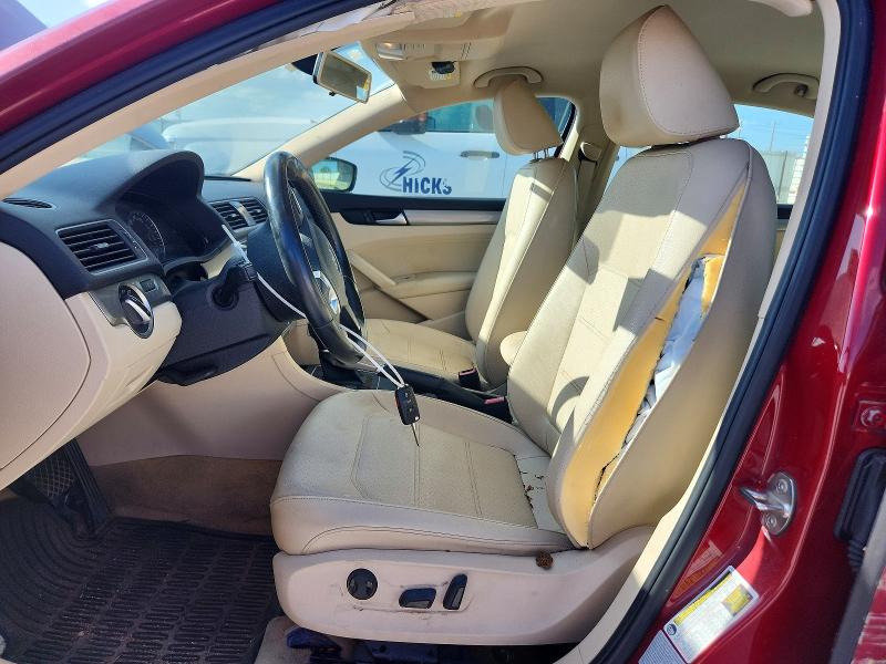 Photo 7 from auction – 2015 VOLKSWAGEN PASSAT with VIN 1VWAS7A37FC122407