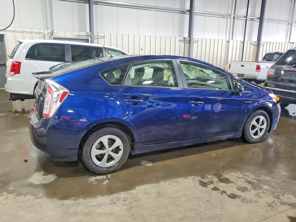 Photo 3 from auction – 2012 TOYOTA PRIUS with VIN JTDKN3DU7C1598787