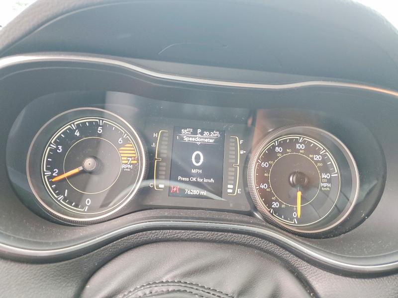 Снимка 9 от търг – 2020 JEEP CHEROKEE с VIN 1C4PJLCB2LD515959