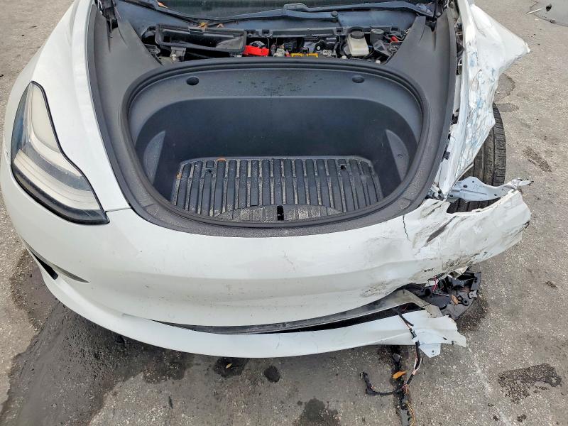 Снимка 11 от търг – 2021 TESLA MODEL 3 с VIN 5YJ3E1EA0MF853737