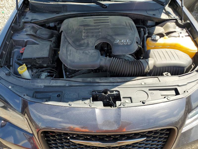 Photo 11 from auction – 2019 CHRYSLER 300 with VIN 2C3CCAGG6KH550643