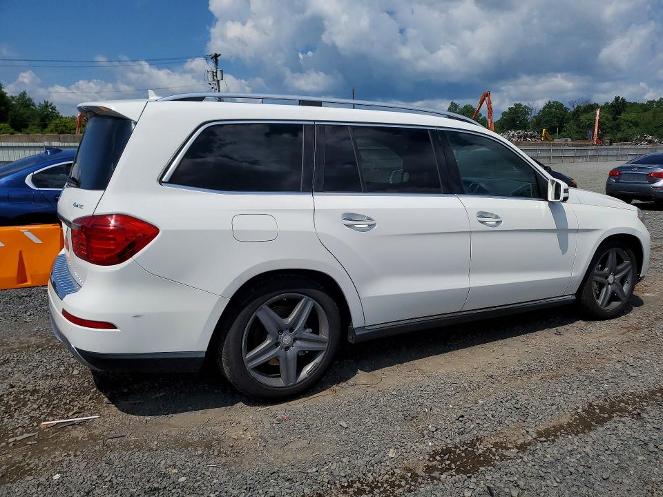 Photo 3 from auction – 2014 MERCEDES-BENZ GL with VIN 4JGDF7CE1EA325138