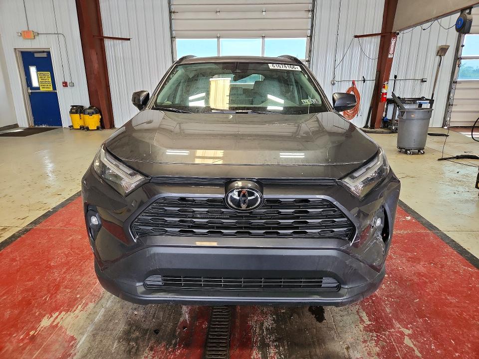 Photo 5 from auction – 2025 TOYOTA RAV4 with VIN 2T3A1RFV2SW583033