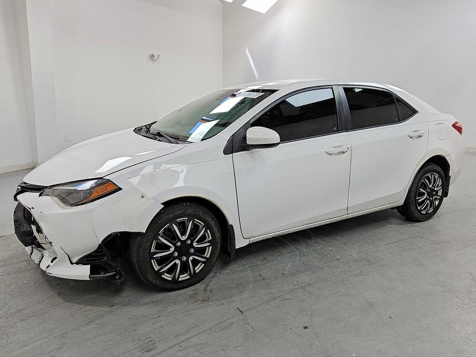 2017 TOYOTA COROLLA