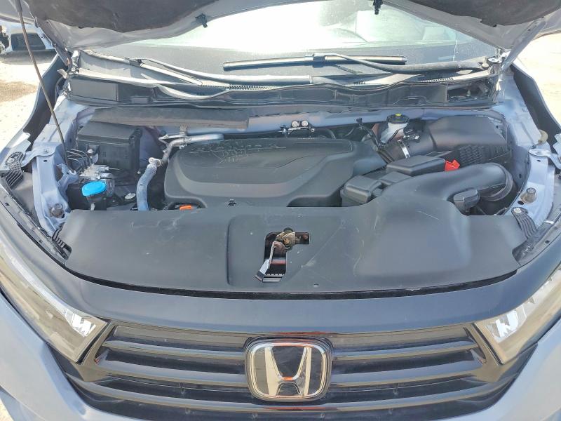 Photo 11 from auction – 2024 HONDA ODYSSEY with VIN 5FNRL6H76RB053402