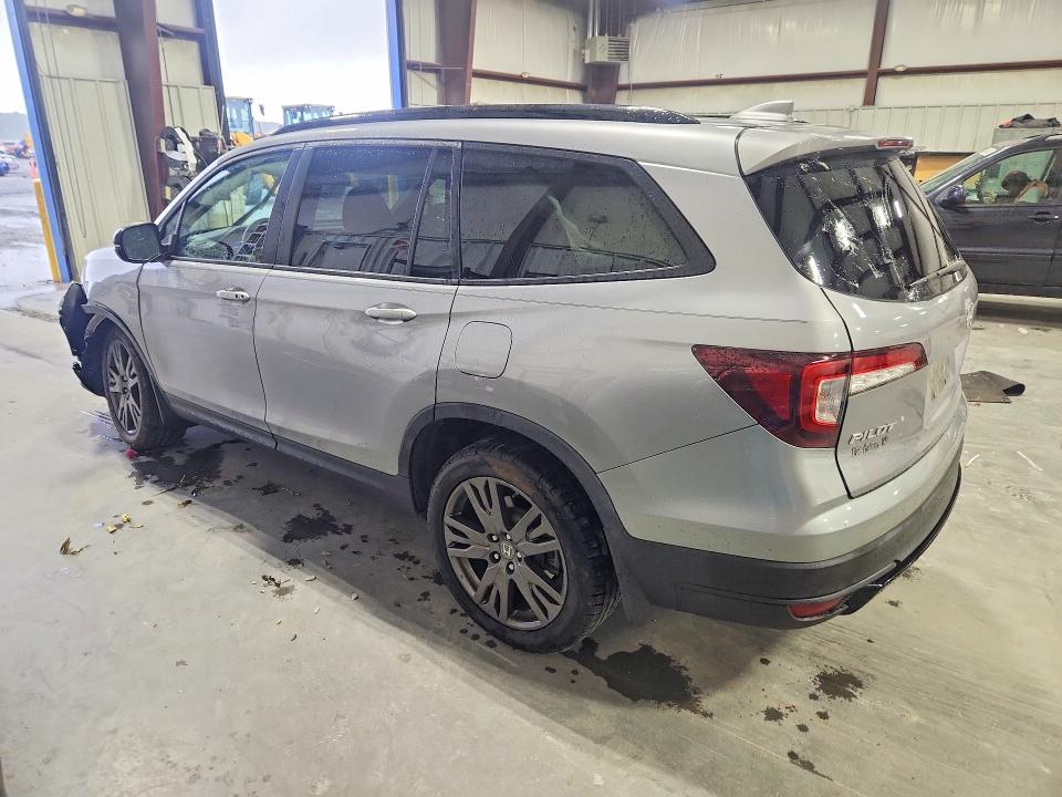 Photo 2 from auction – 2022 HONDA PILOT with VIN 5FNYF6H38NB078778