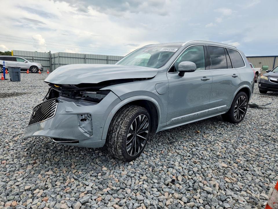 2025 VOLVO XC90 - Търг №59843206
