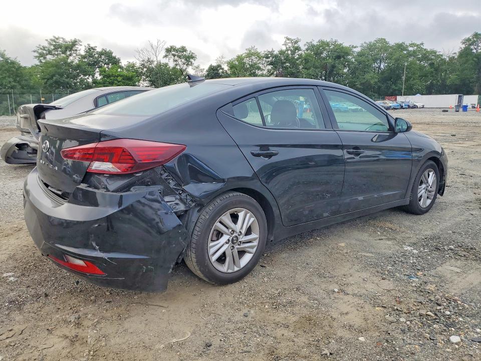 Photo 3 from auction – 2019 HYUNDAI ELANTRA with VIN 5NPD84LF2KH414534