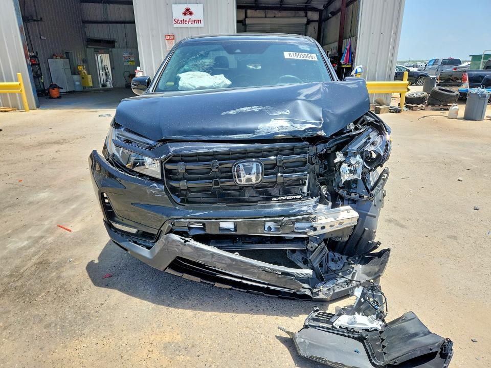 Photo 5 from auction – 2024 HONDA RIDGELINE with VIN 5FPYK3F8XRB015977