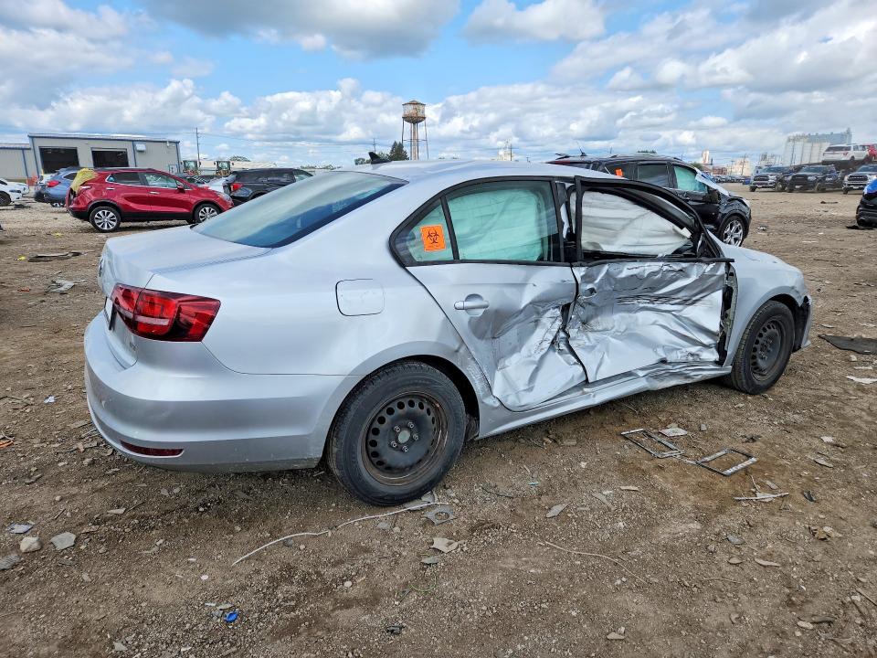 Снимка 3 от търг – 2016 VOLKSWAGEN JETTA с VIN 3VW267AJ3GM210085