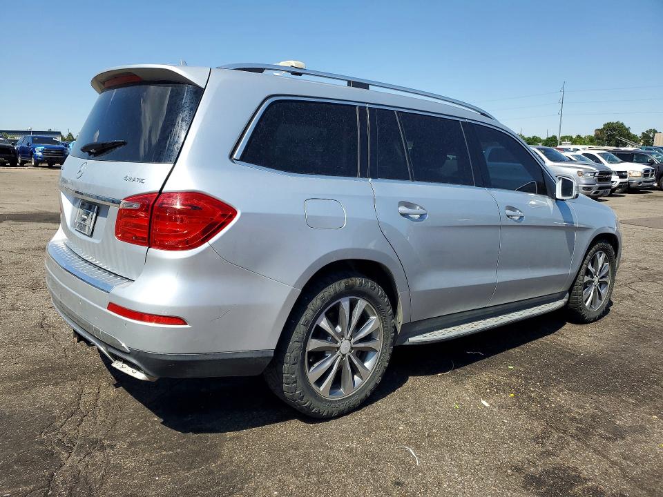 Photo 3 from auction – 2013 MERCEDES-BENZ GL with VIN 4JGDF7CE6DA154062