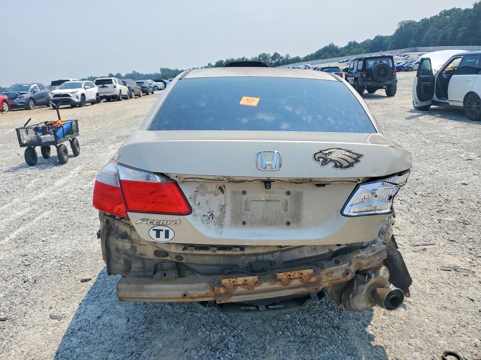 Zdjęcie 6 z aukcji – 2014 HONDA ACCORD z VIN 1HGCR2F75EA182249