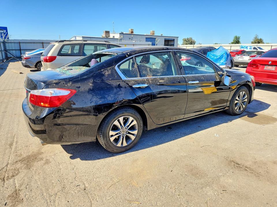 Photo 3 from auction – 2014 HONDA ACCORD with VIN 1HGCR2F38EA285694