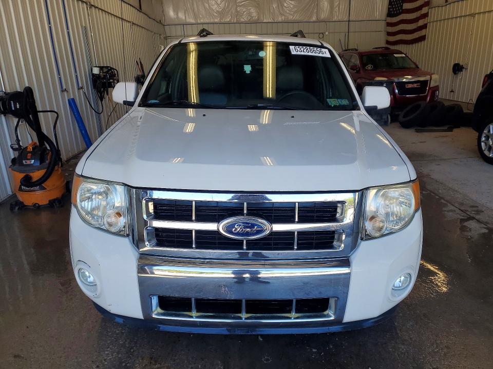 Photo 5 from auction – 2009 FORD ESCAPE with VIN 1FMCU94G59KC56550