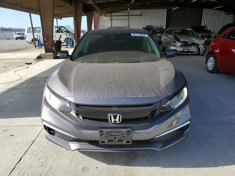 Photo 5 from auction – 2019 HONDA CIVIC with VIN 19XFC2F68KE208310