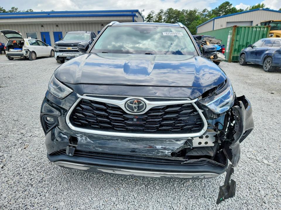 Photo 5 from auction – 2020 TOYOTA HIGHLANDER with VIN 5TDFZRAH6LS021347