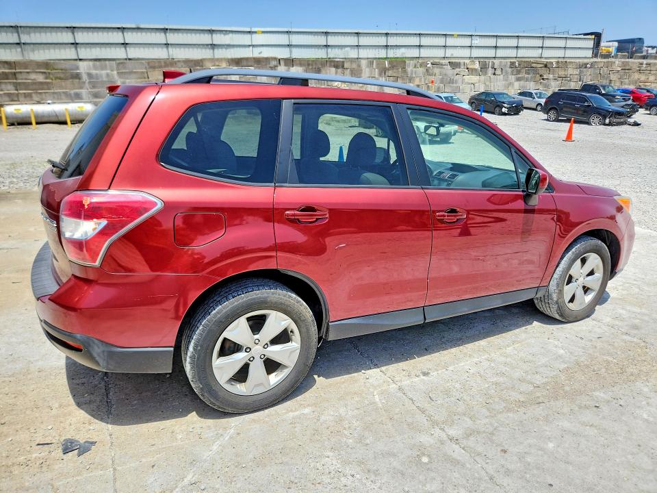 Photo 3 from auction – 2016 SUBARU FORESTER with VIN JF2SJADC9GH469441